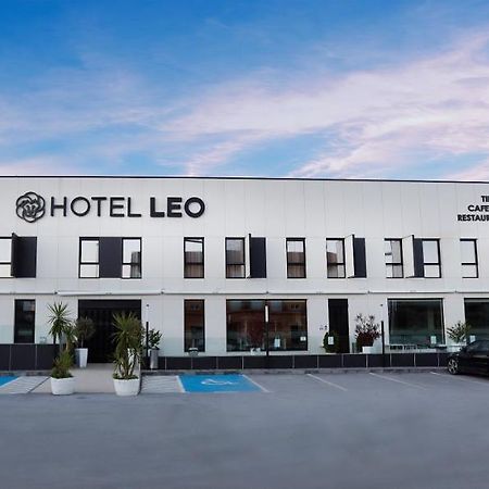 Hotel Leo Monesterio Extérieur photo