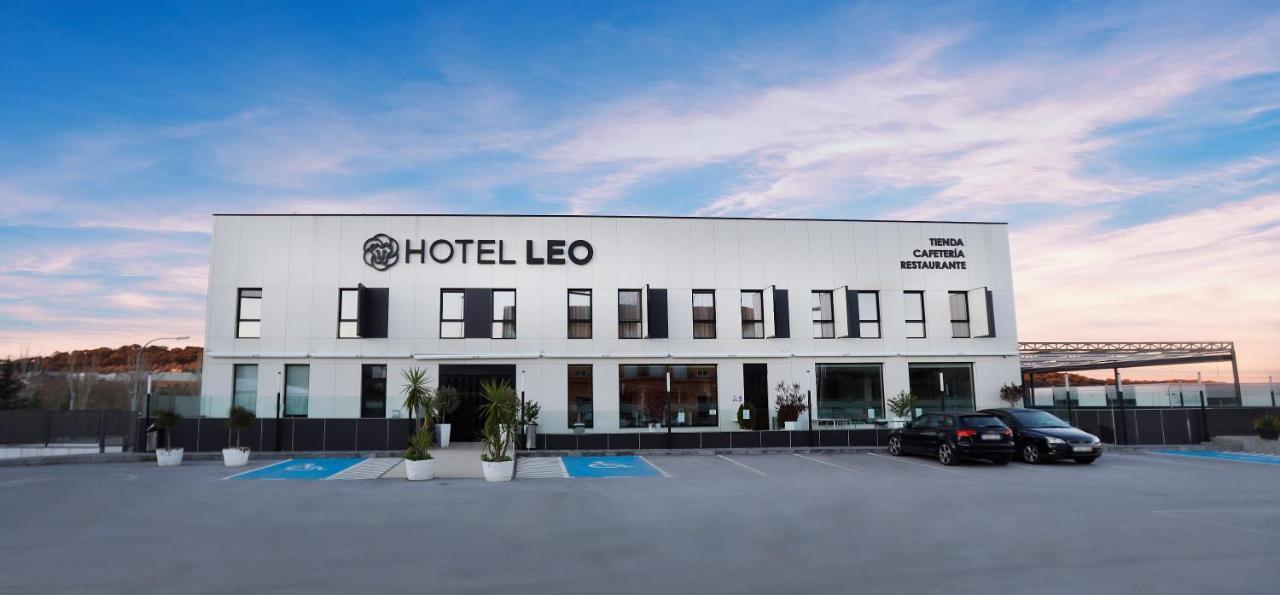 Hotel Leo Monesterio Extérieur photo