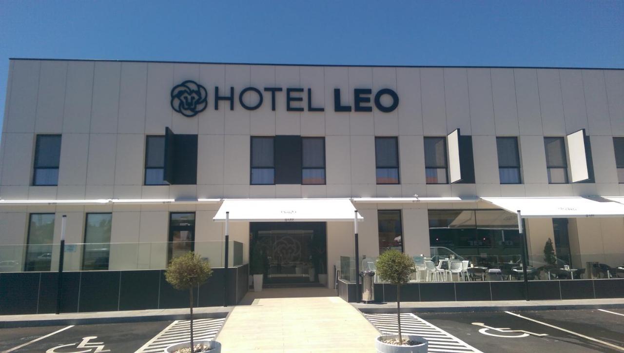 Hotel Leo Monesterio Extérieur photo