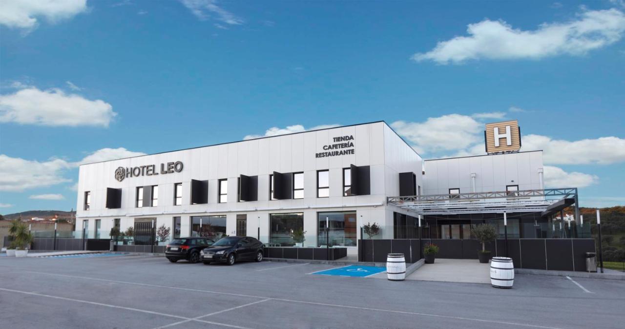 Hotel Leo Monesterio Extérieur photo