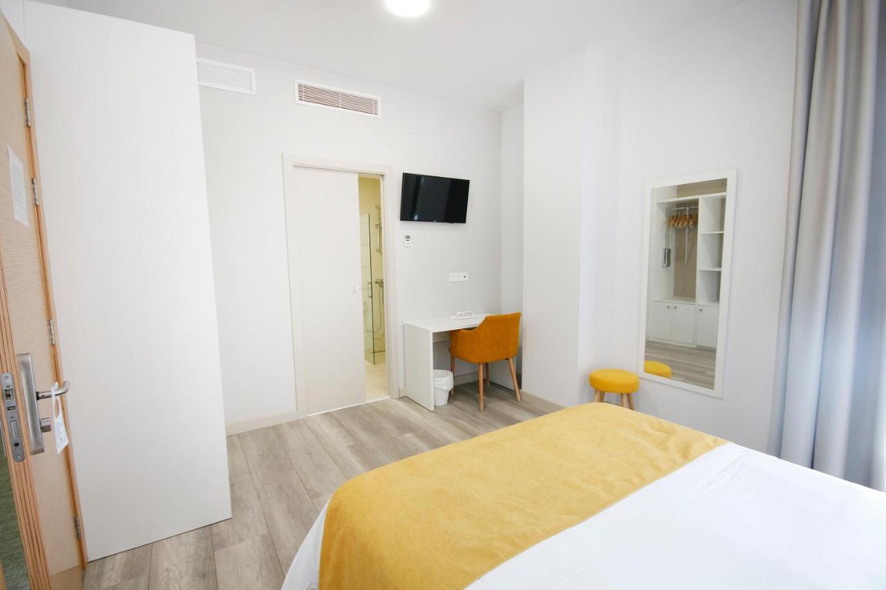 Hotel Leo Monesterio Extérieur photo