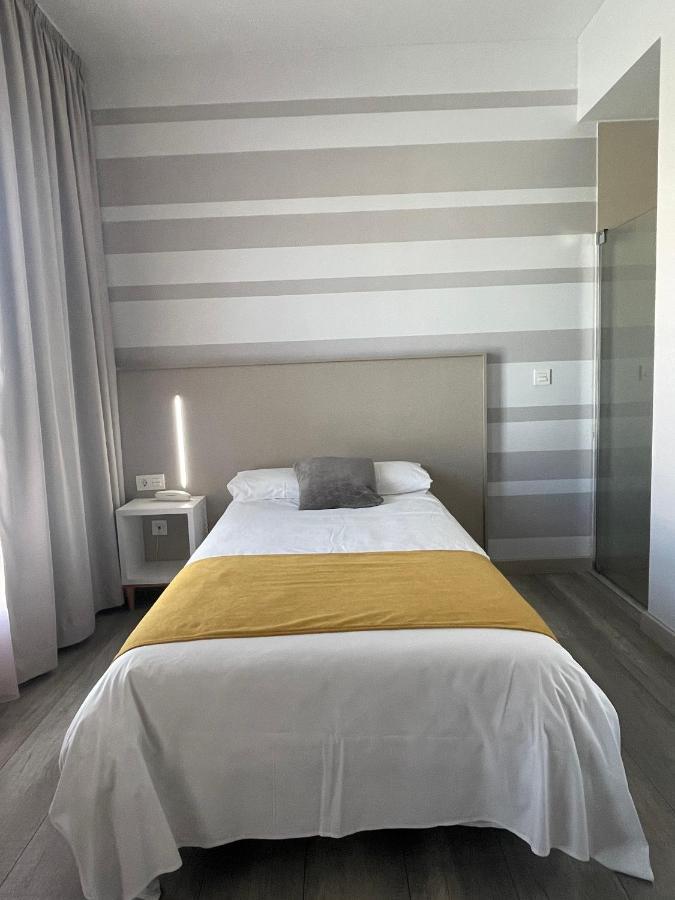 Hotel Leo Monesterio Extérieur photo