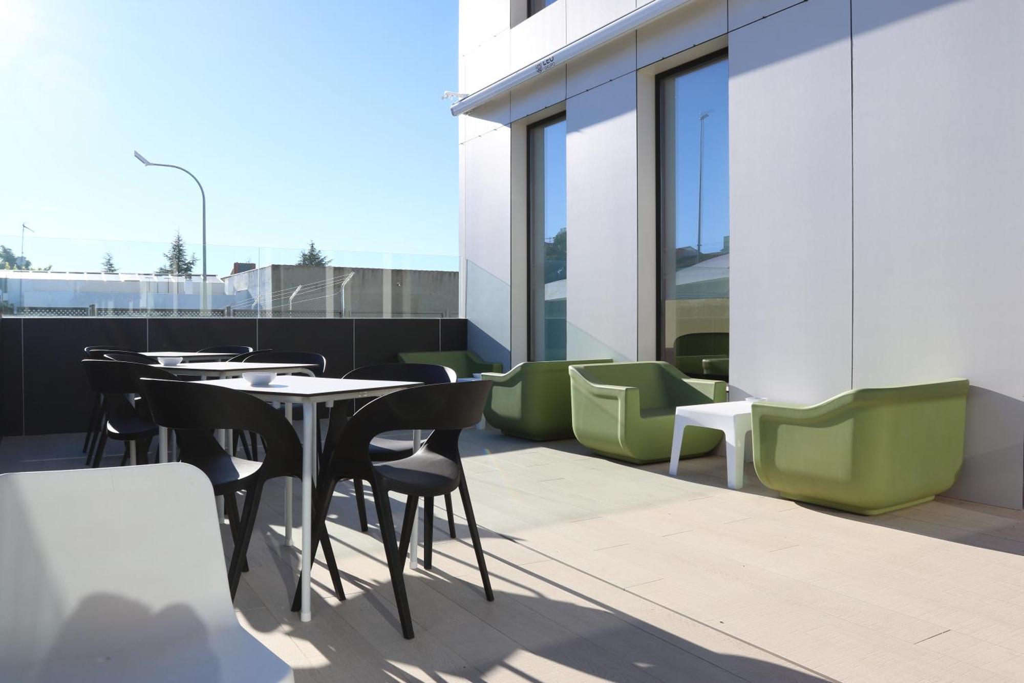 Hotel Leo Monesterio Extérieur photo